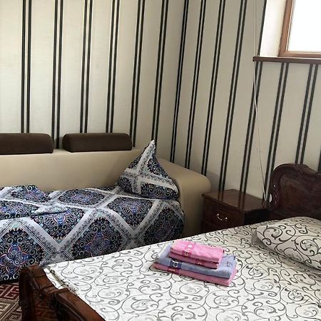 Guest House 777 Turkistan Buitenkant foto