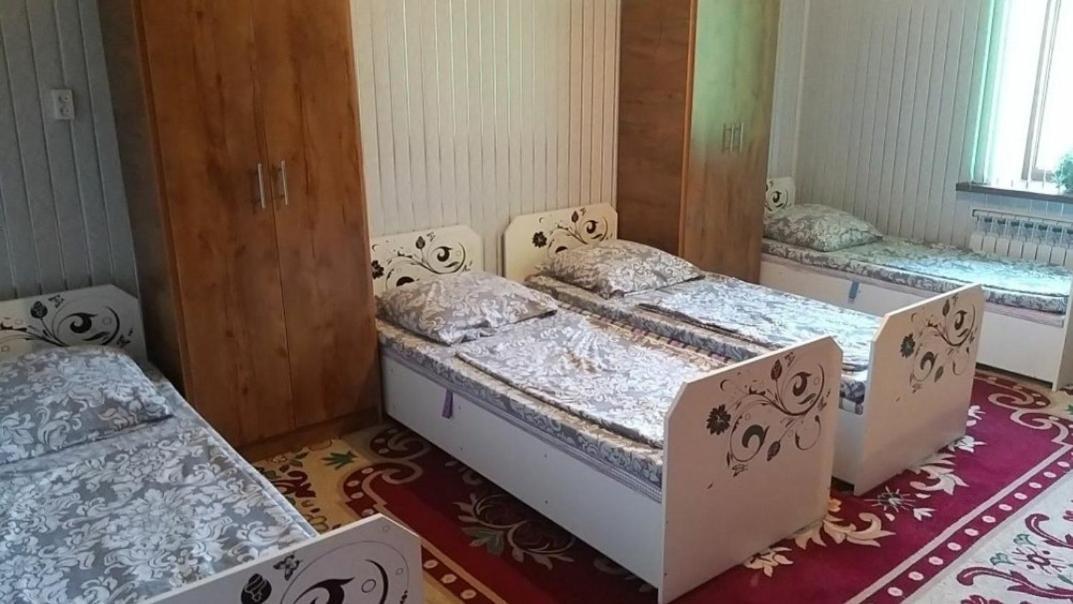 Guest House 777 Turkistan Buitenkant foto